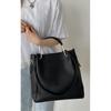 [ANTIC RAG] black 4way bag ladies A4 compatible multi tote bag shoulder bag commuting bag office bag bag bag on hand Shoulder bag Larger large