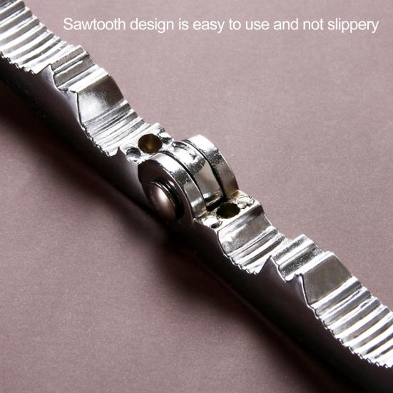 Walnut Cracker Heavy-duty Zinc Alloy Nut Cracker Tool Convenient Ergonomic Design Nut Opener for Home