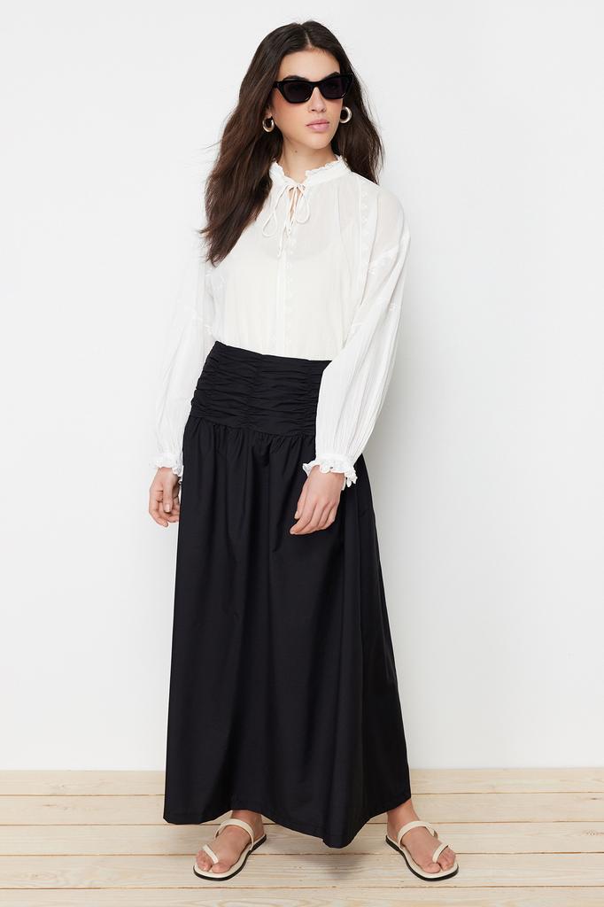 Women's Fashion Ecru Lined Polka Dot Pleated Woven Skirt