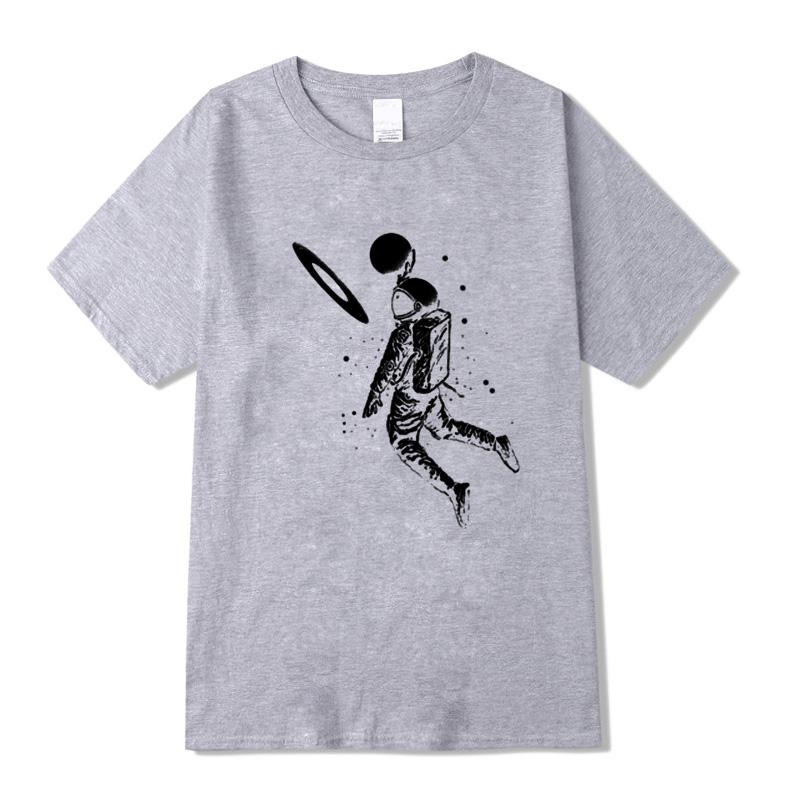 Mens Tshirt High Quality 100 Cotton Funny Moon Astronaut Print Summer Casual Loose Men Tshirt Oneck Male Tshirt Tees Tops