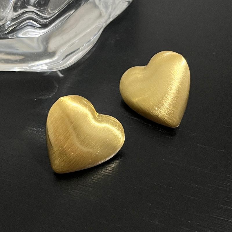 New Gold Color Brushed Heart-Shaped Earrings Women's Retro Metal Heart Shiny Light Luxury Exquisite Earrings Jewelry Party Gifts