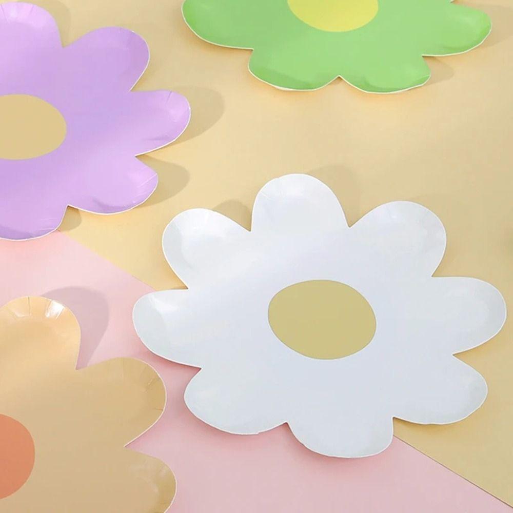10pcs/set Picnic Cake Tray Daisy Tableware Paper Disposable Cake Plates Cute Flower Dinner Plates