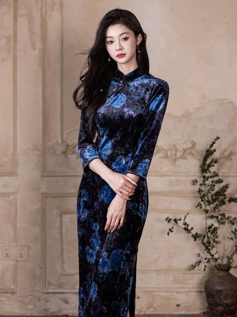 Elegant Velvet Retro Cheongsam Dress - 2025 New Style, Improved Design, Young & Sophisticated