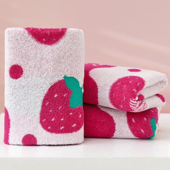 Полотенце для лица с клубничным принтом, ароматное пушистое полотенце для мытья лица, аксессуары для ванной комнаты для ежедневного использования