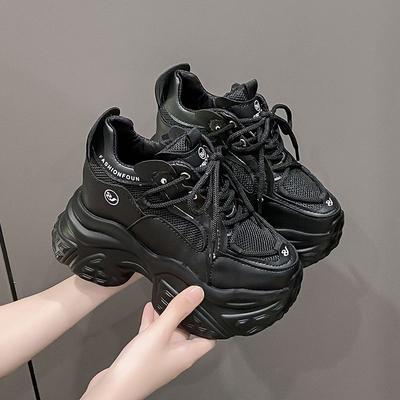 Новые мягкие, эстетичные и стильные 10 см нишевые повседневные ультралегкие и устойчивые к грязи женские туфли с увеличенной высотой внутри