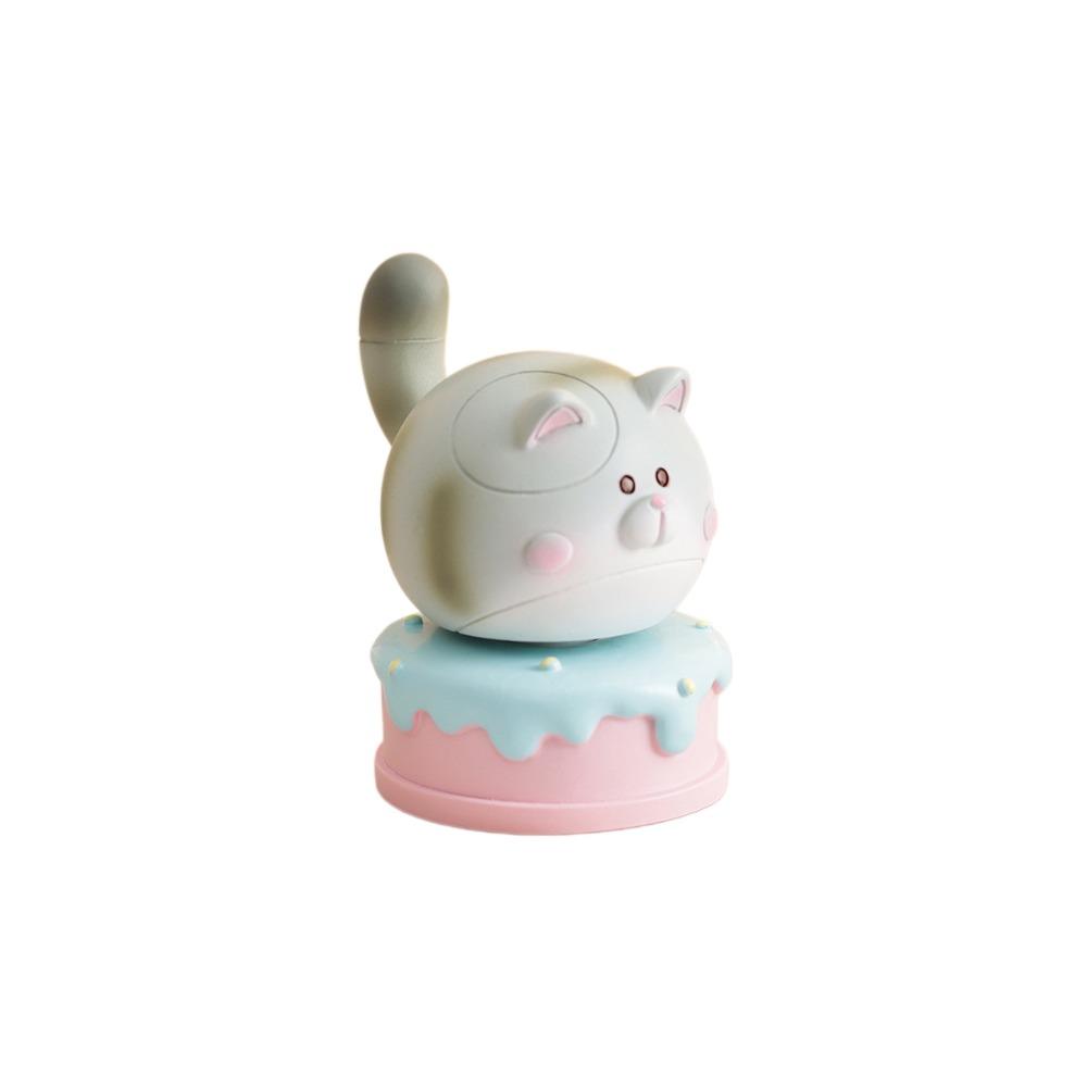 Exquisite Kitty Rotating Figurine Multicolor Table Ornament Cute Siamese Cat Statue Car Ornaments