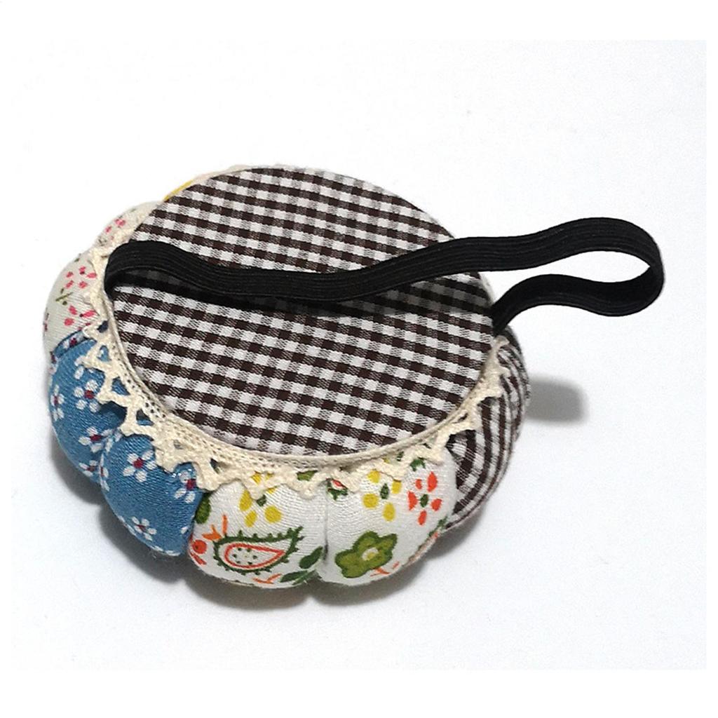 Sewing Pin Cushion 2-in-1 With Elastic Wristband Tool Organizer Cute Pumpkin Shape Pin Holder For Crafts Braiding Beginners