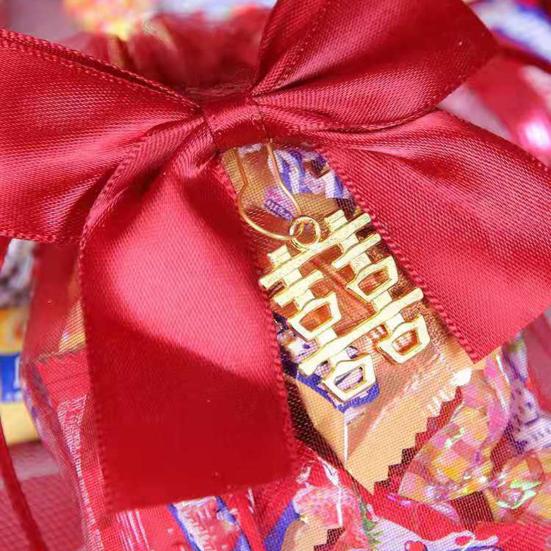 10 шт. Свадебный мешочек Подробный Легко носить Тщательное исполнение Китайский красный Затягивающийся Подарочный мешок для магазина