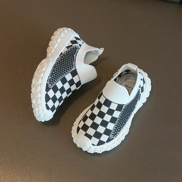 Children's Sports Shoes 2025 Spring and Autumn New Boys' Casual Shoes Breathable Mesh Shoes Soft soled Girls' Flyknit Shoes Baby Shoes