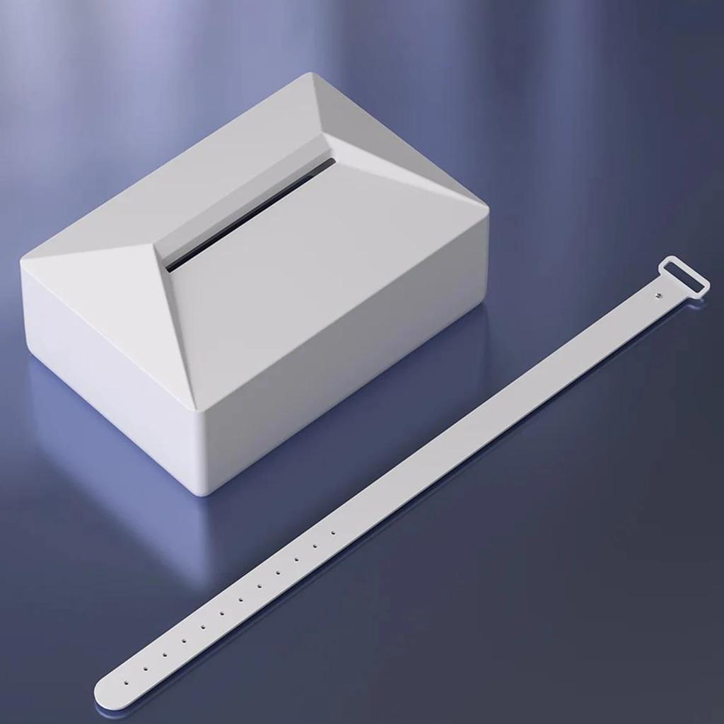 For Forklifts For Off-road Vehicles Hanging Tissue Box With Fixing Strap Wear-Resistant Non-Deformation Quick Installation
