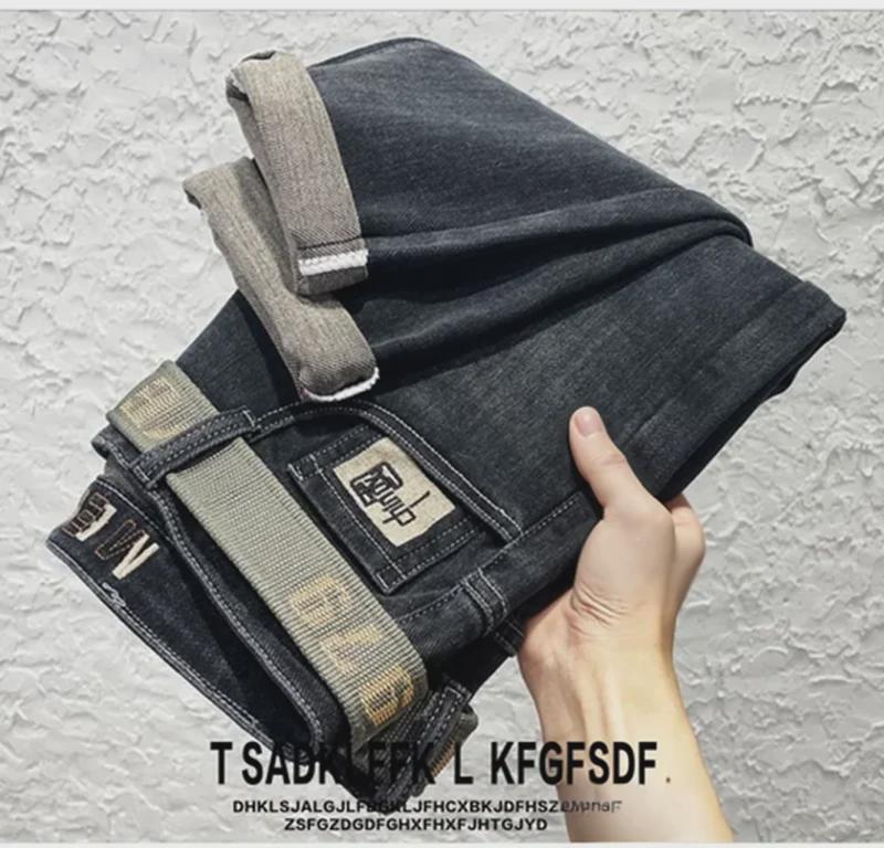 Весна 2023 г. Мужские облегающие джинсы с вышивкой и эластичной отделкой