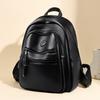 Мягкая кожа простой рюкзак женский 2025 новый модный и универсальный большой вместимости легкий женский плечевой повседневный рюкзак