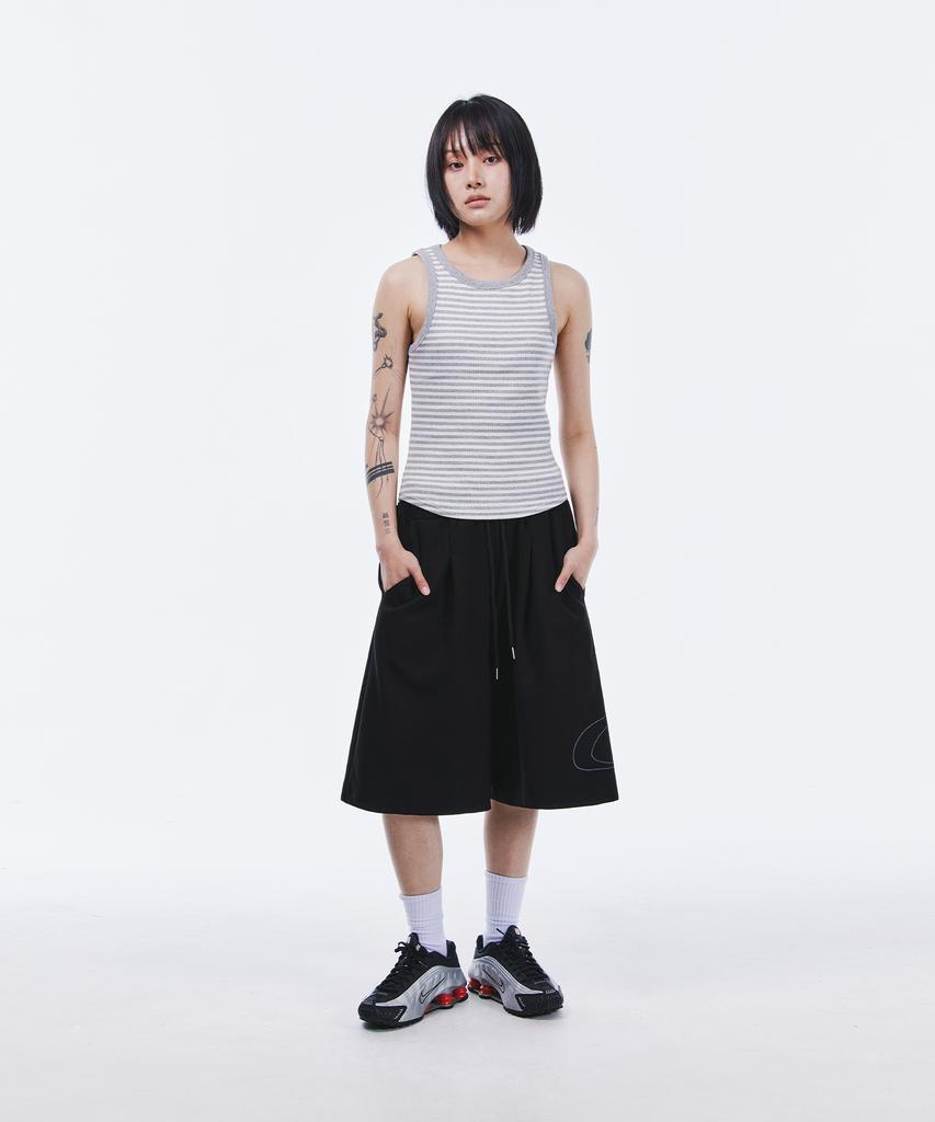 SCALLYWAG Side Big Logo Bermuda Sweat Shorts [Black]
