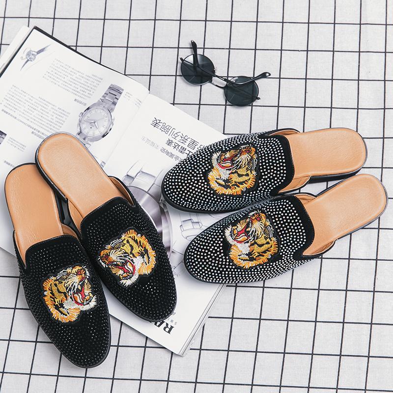 Новый дизайн, модные туфли с вышивкой тигра для мужчин, удобная повседневная кожаная обувь, мужские полуботинки класса люкс Zapatos Hombre