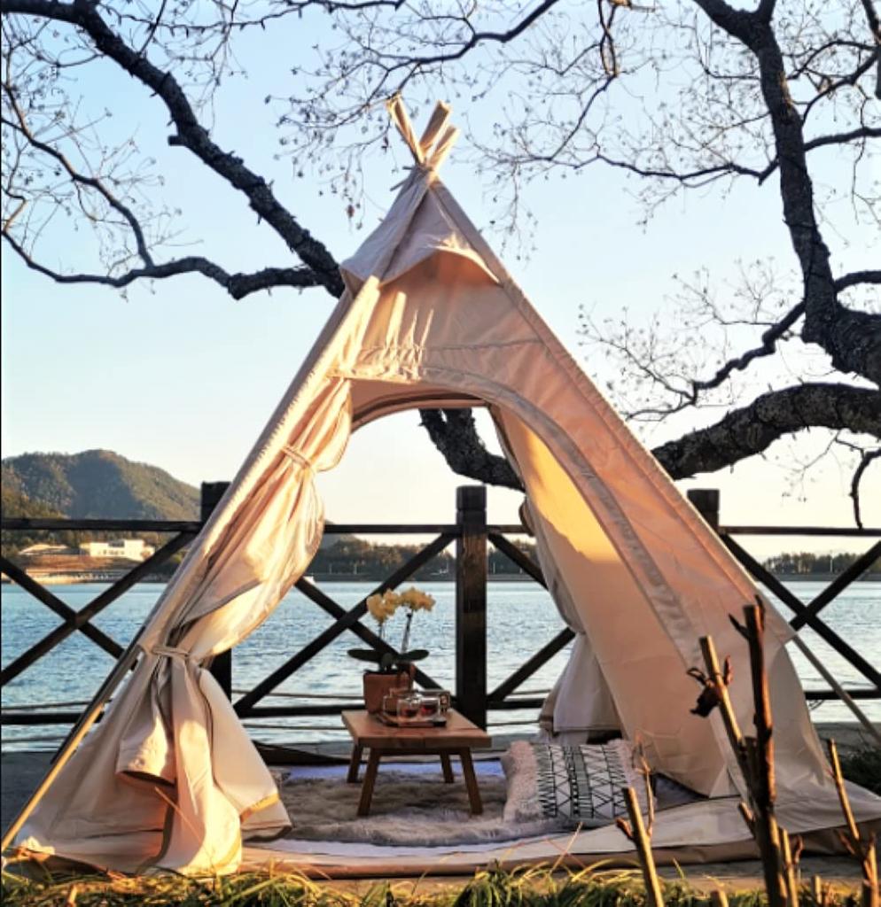 2 м семейная уличная хлопковая парусиновая кемпинговая трехсезонная водонепроницаемая палатка-пирамида с двойной дверью для 2-3 человек