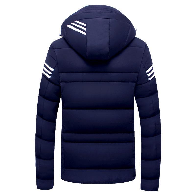 Зимняя мужская куртка на пуху