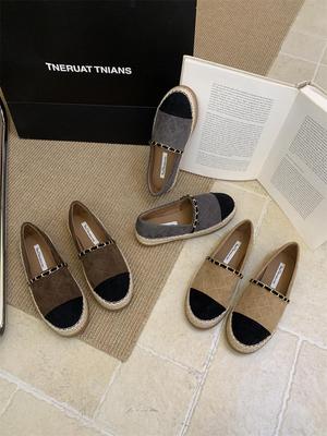 2026 сочетание цветов осень новая цепочка маленький ароматный ветер камелия толстая подошва бриллиант ленивые лоферы одинарная обувь женская обувь рыбака