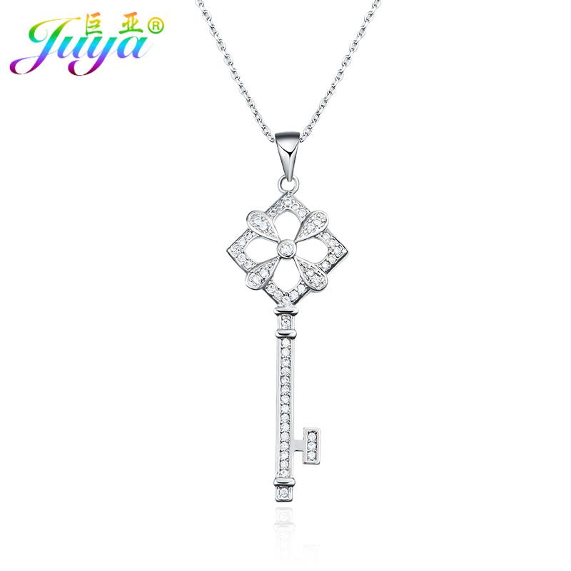 Ali Moda Micro Pave Zircon Floating Flower Key Pendant Necklace Hand made Women Chocker Necklace Key For Birthday Gift Jewerly