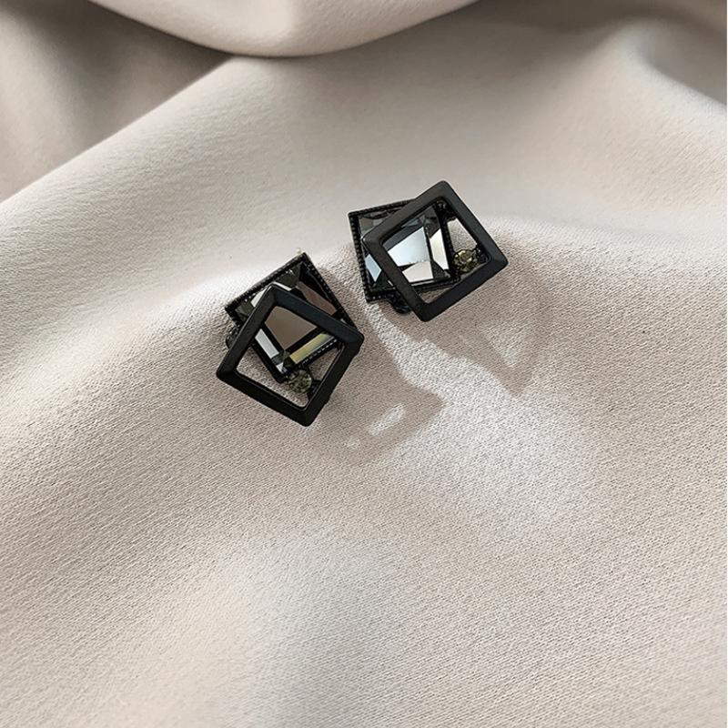 Модные и креативные простые геометрические серьги с инкрустацией цирконами, нейтральные и крутые черные, персонализированные повседневные украшения для вечеринок, подарки