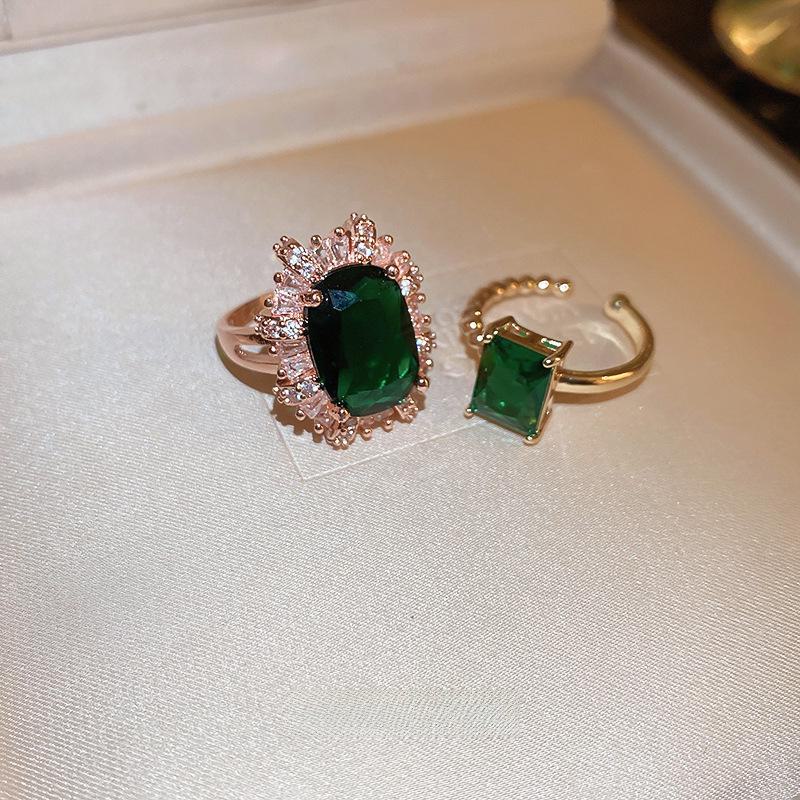 Изумрудное открытое кольцо: Ювелирные изделия в европейском и американском стиле ретро-дворцов для женщин