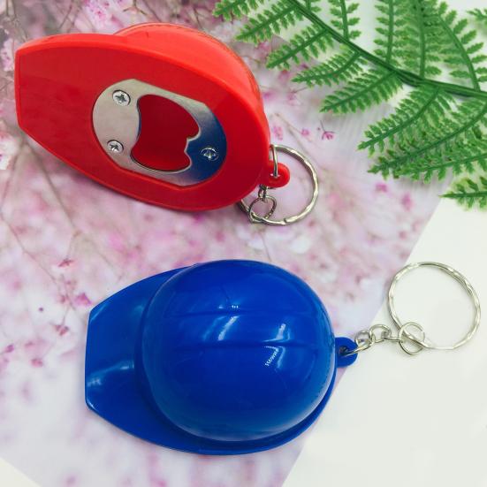 2 шт. Подвесная пряжка Многоцелевая Форма шлема Декоративный дизайн открывалки для бутылок Защита от потери Креативный ключ