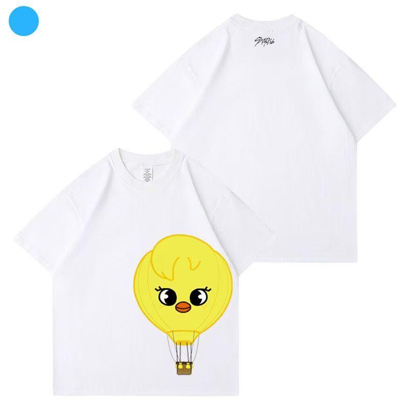 Футболка Stray Kids SKZOO FashionE KARMA с черно-белыми принтами мультяшных персонажей