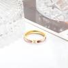 Кольцо с ракушкой-бриллиантом Женское Летнее Высококлассное Легкое Роскошное Кольцо Инс Простое Нишевое Ювелирное Изделие