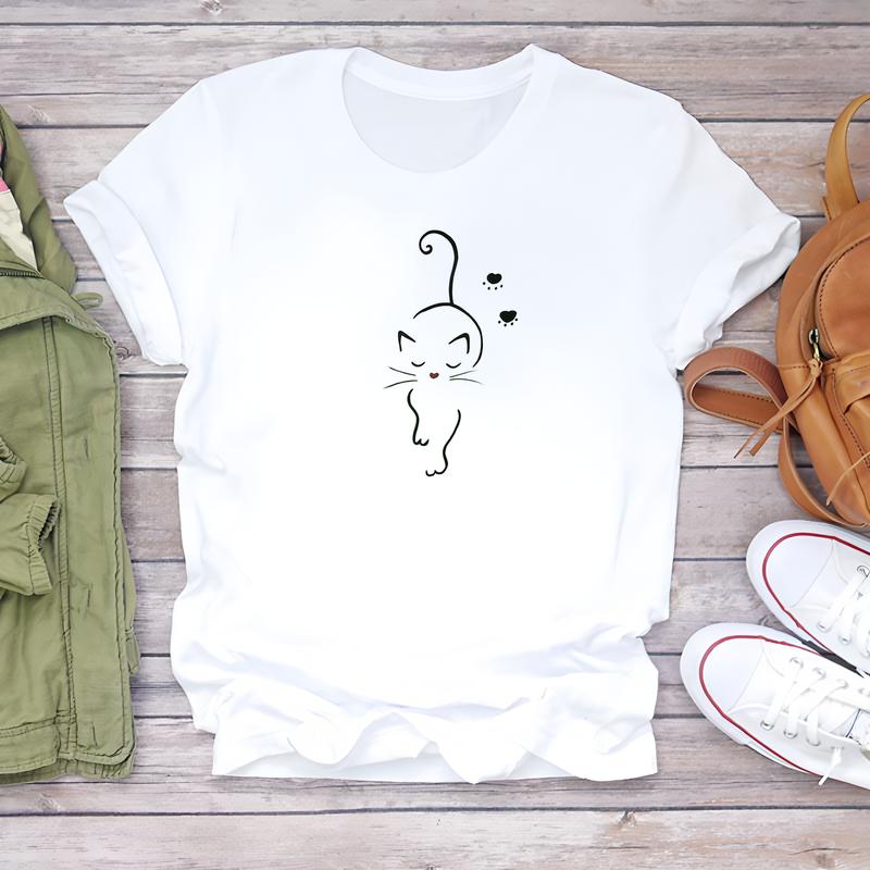 Повседневная модная футболка для женщин, летний модный милый принтованный дизайн, стильный топ с коротким рукавом.