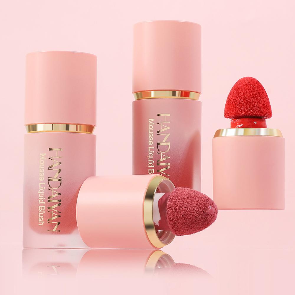 Six Colors of Lightweight Breathable and Easy-to-color Liquid Blush Waterproof and Non-fading Suitable for Novice Women