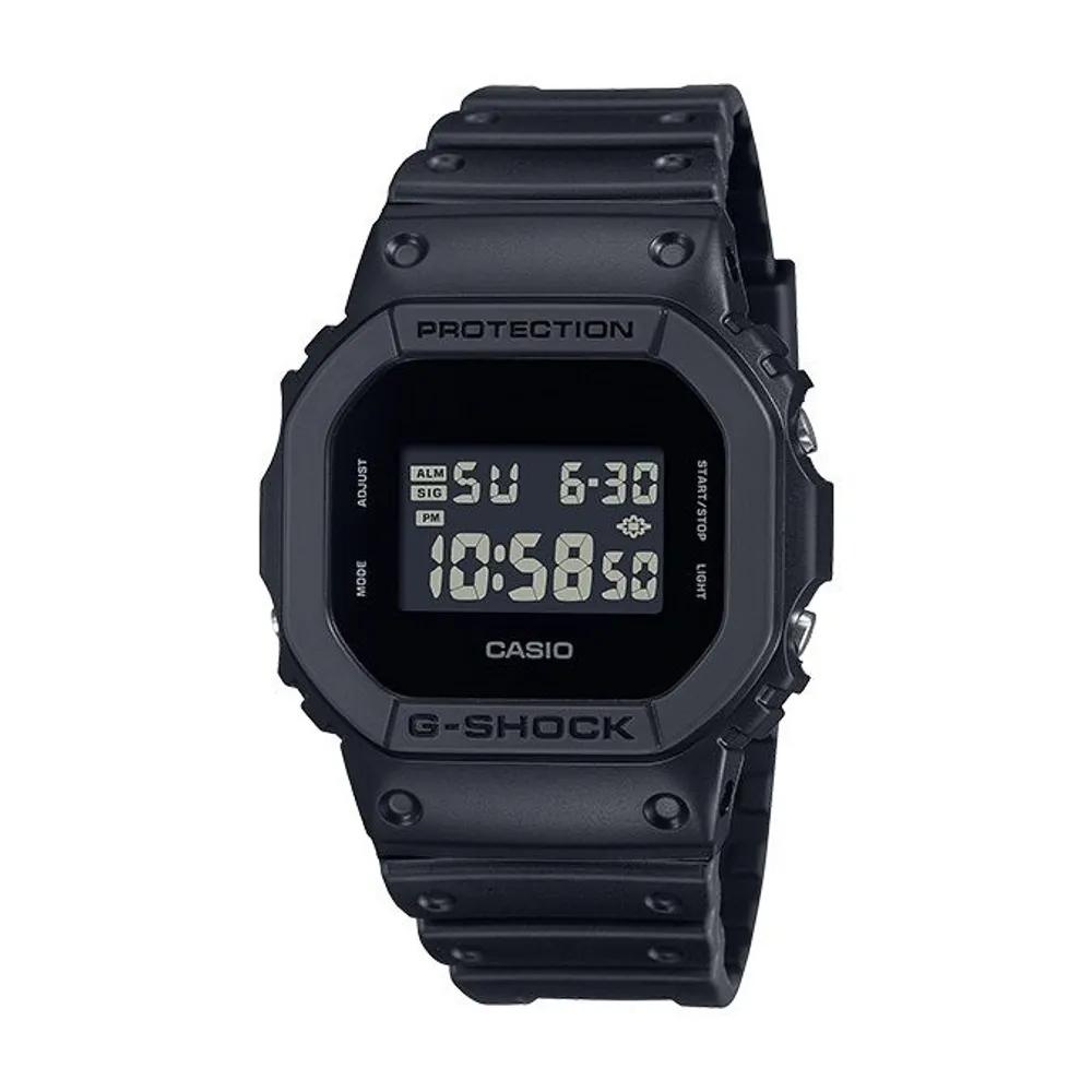 LNW Unisex All-Black Square Waterproof Wristwatch_ DW-5600UBB-1DR