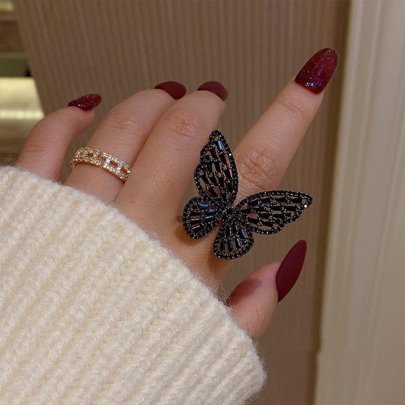Mysterious Sexy Black Crystal Butterfly Rings Korean Fashion Jewelry Party Gothic Girl Exaggerated Accessories for Woman Gifts