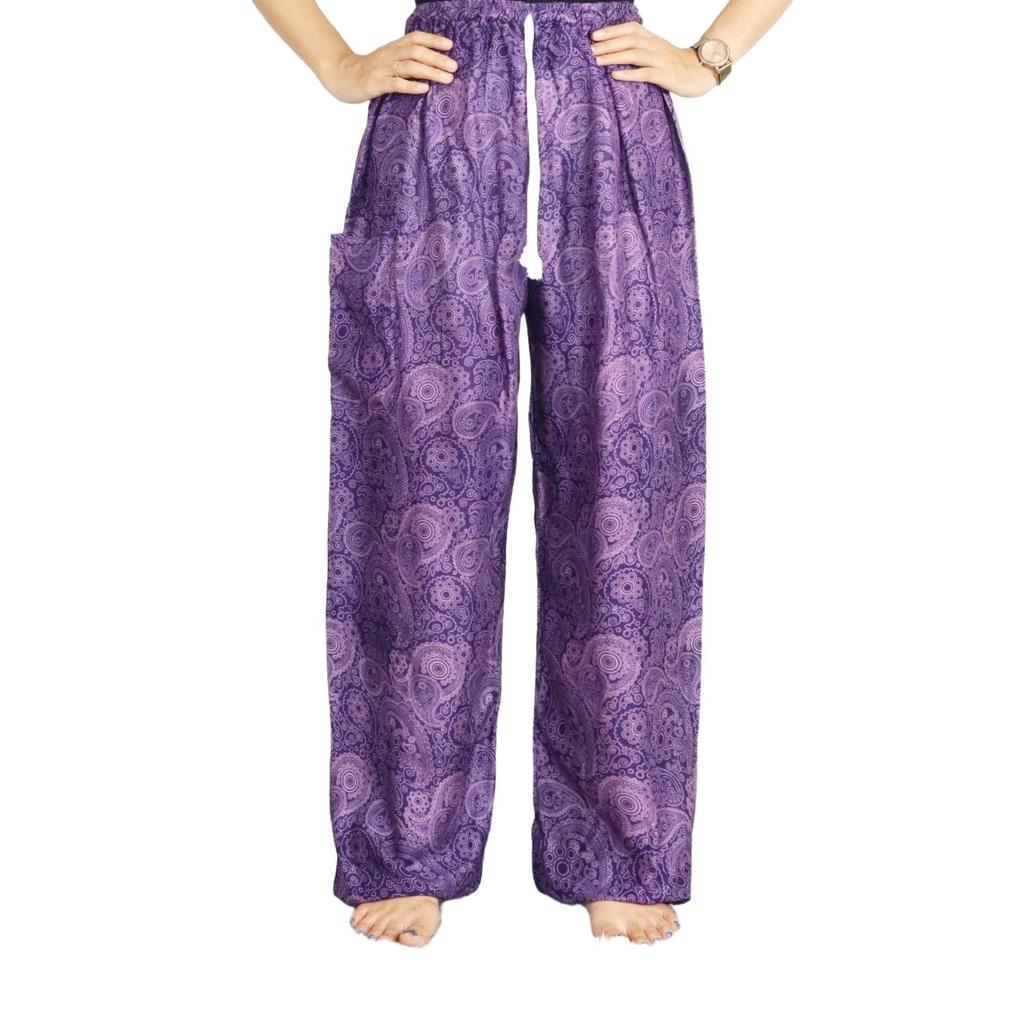 Hippie Chic, Lounge Pants, Flower Print, One Size with Drawstring, Unisex Model. Purple.