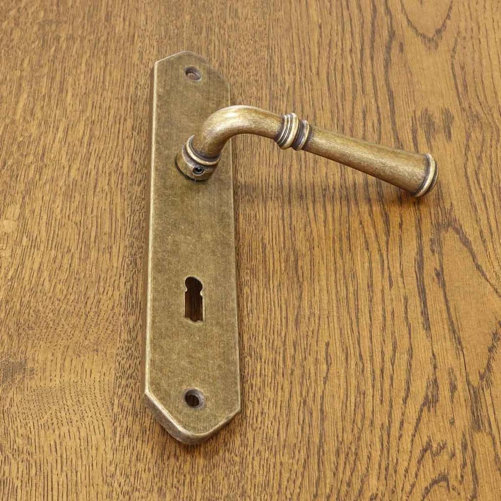 HAMILTON door handle with key plate 90mm ANTIQUE GOLD