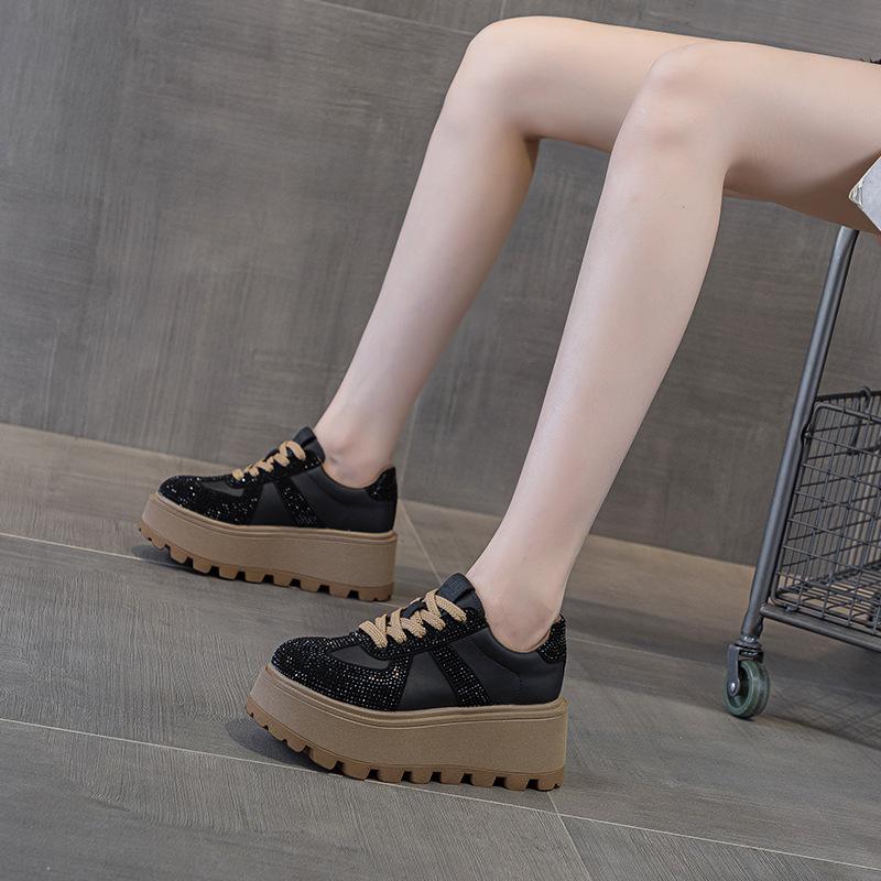 Thick-soled Heightening German Training Shoes Women's 2025 Autumn Models Retro Matte Leather Plus Rhinestones Casual Fashion Sports Board Shoes Women'