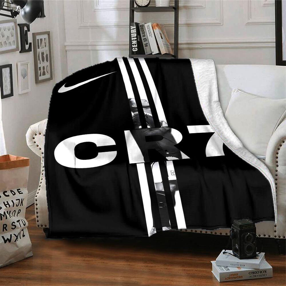 Cristiano Ronaldo Blanket Warmthful Decor Great for Office Chair Picnics Office for All Seasons Modern Style Perfect Gift for Relatives and Friends
