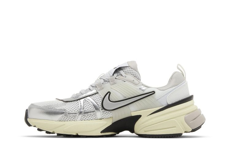 Nike V2K Run Белый металлик/Серебристый
