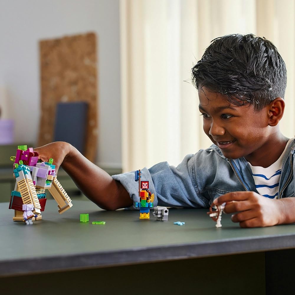 Конструктор LEGO Minecraft Битва с лучником 21257 для детей 8-10 лет, Креативные кубики