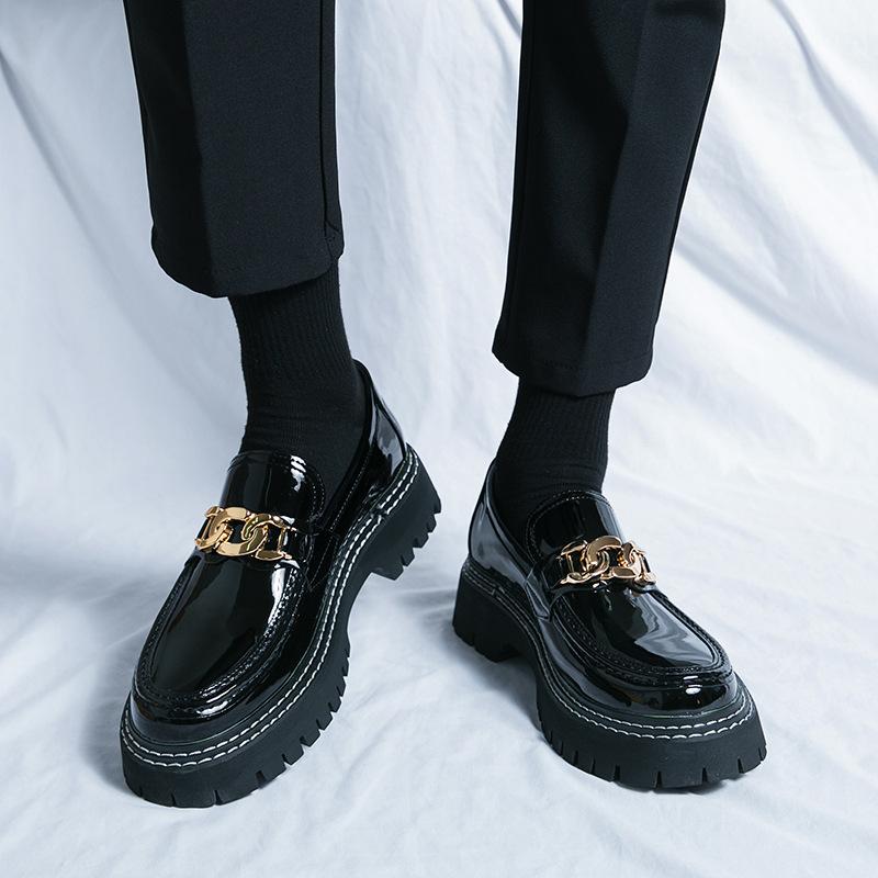 Four Seasons Fashion Thick-soled Height-increasing Leather Shoes Large Size Men's Contrast Color Sleeve Lazy Shoes Outdoor Youth Loafers