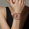Casio Серия для молодежи Металлическая квадратная кварцевая модель Часы с ремешком из нержавеющей стали Циферблат из перламутра Женские часы B650WC-5A