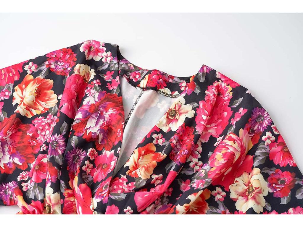 Летний бестселлер для европейских и американских женщин 2023 года: Платье с V-образным вырезом и рукавами три четверти с принтом