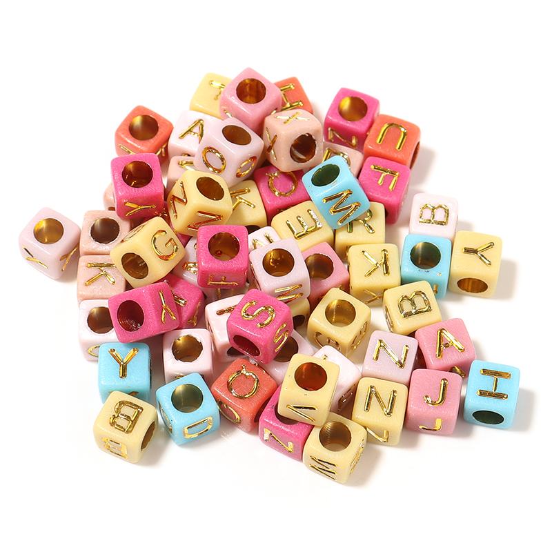 100/200Pcs Mixed Color Letters Acrylic Beads Round Flat Alphabet Loose Spacer Beads For Jewelry Making DIY Bracelet Accessories