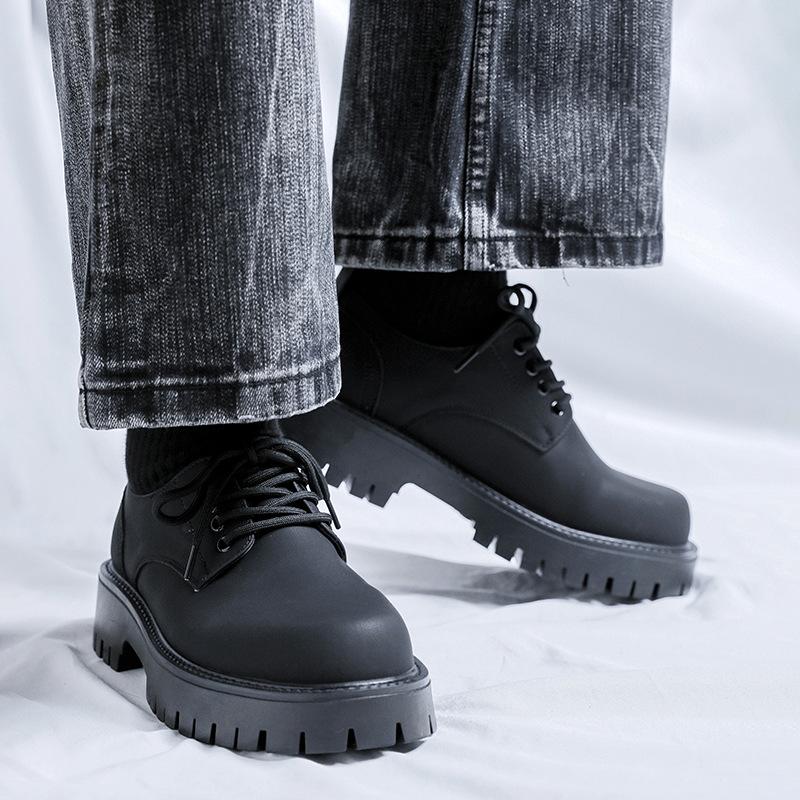 Весной и летом новые британские кожаные туфли повседневная обувь усиливает модный тренд на поездки на работу парижские туфли дерби на платформе 3135-R