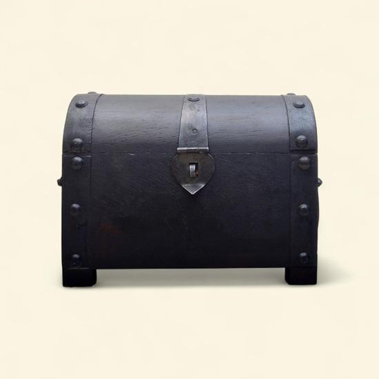Wooden Box Storage Box Trunk Rustic Pirate Treasure Chest for Kids Adults Jewellery Organizer Home Decor Showpiece Rajasthan Art