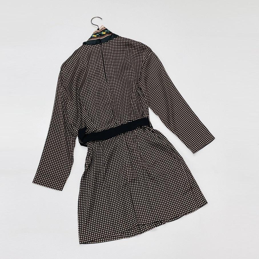 Used ZARA / XS / Black / Long-sleeved dress / Mini dress / Belted / Gold heart / New with tags / Adult cute / Polka dot fabric / Daily wear / Scarf /