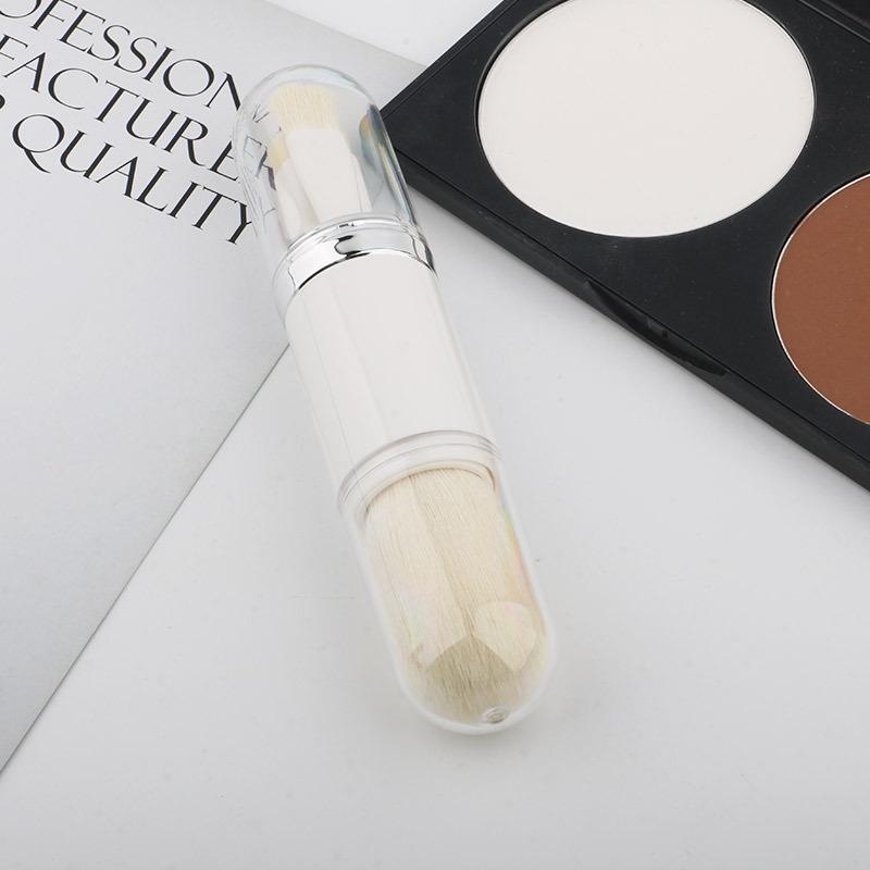 Четыре в одном Кисть для макияжа Кисть для теней для век Кисть для румян для пудры