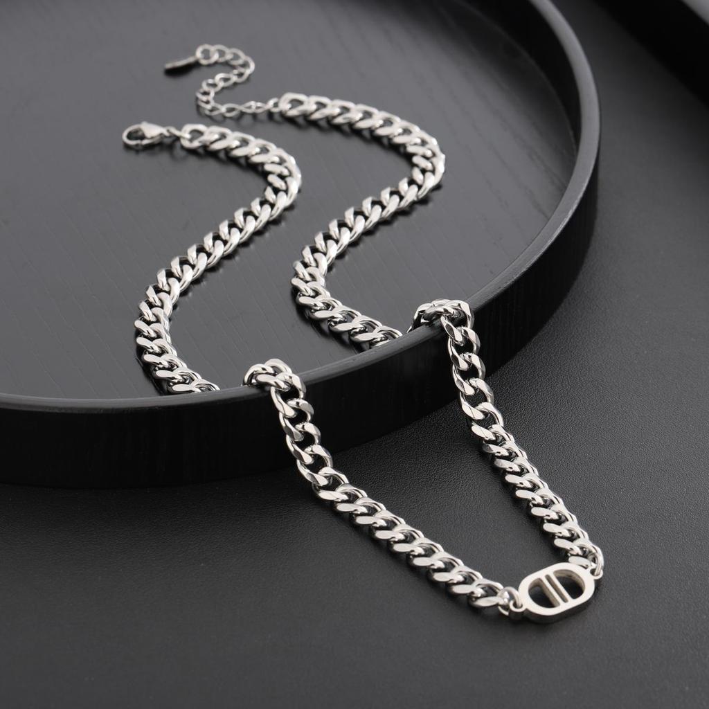 Unisex Copper Alloy Necklace Electroplated Durable Non-Fading Jewelry Sweater Chain Personalized Fashion Accessory