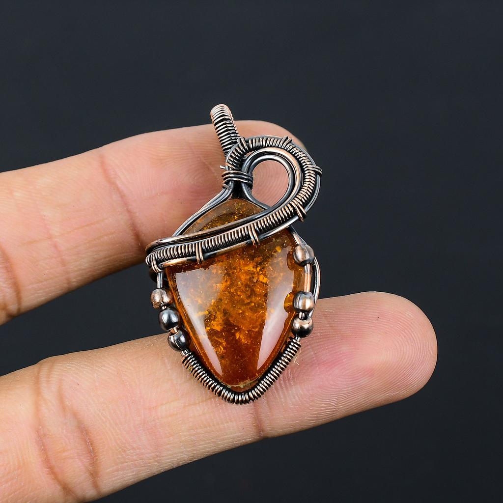 Подвеска ручной работы из медной проволоки из натурального балтийского янтаря длиной 1,77 дюйма T7W63