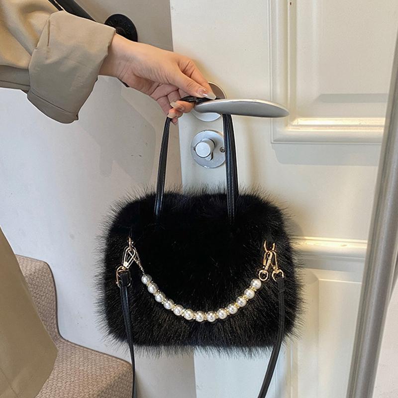 Hairy Handbag Pearl Chain Plush Small Square Bag For Women Fashion Elegant Shoulder Crossbody Bag Autumn Winter Versatile Totes