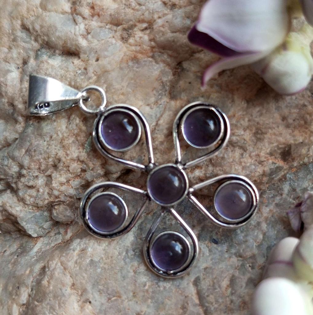 Amethyst Gemstone 925 Sterling Silver Plated Designer Pendant Jewelry NST-J2H1666