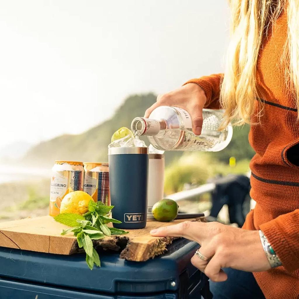 Стакан Yeti Rambler 10 унций из нержавеющей стали с вакуумной изоляцией и крышкой MagSlider (военно-морской флот)